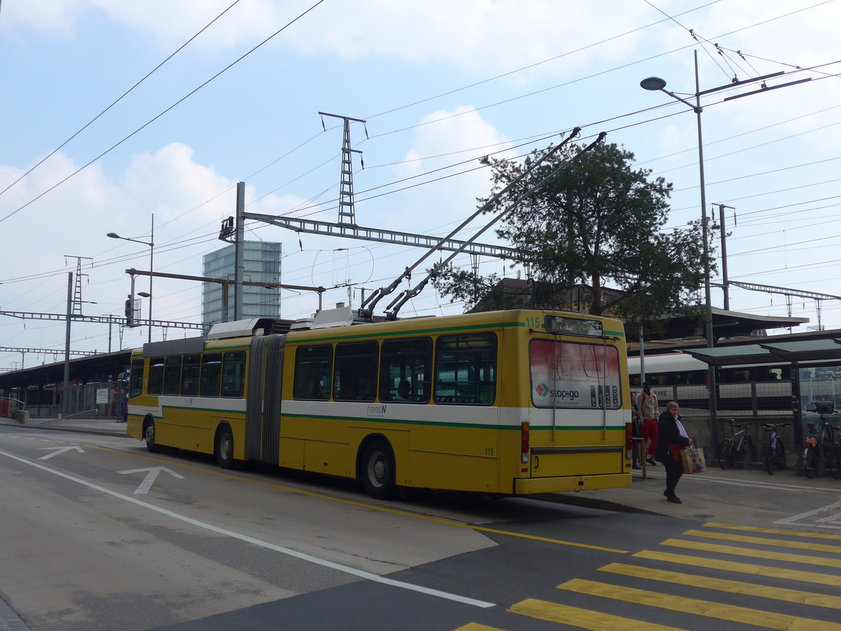 (203'619) - transN, La Chaux-de-Fonds - Nr. 115 - NAW/Hess Gelenktrolleybus (ex TN Neuchtel Nr. 115) am 13. April 2019 beim Bahnhof Neuchtel