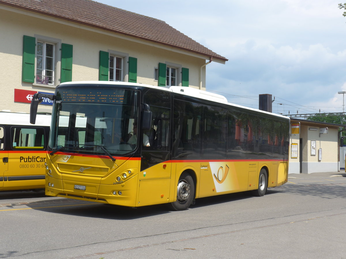 (205'392) - Favre, Avenches - VD 577'114 - Volvo am 25. Mai 2019 beim Bahnhof Avenches