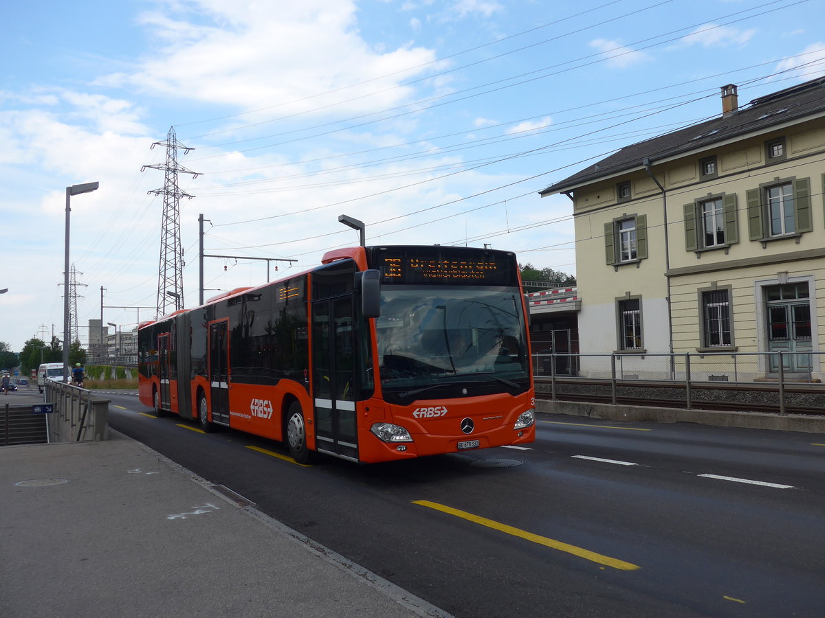 (207'613) - RBS Worblaufen - Nr. 32/BE 678'332 - Mercedes am 8. Juli 2019 beim Bahnhof Zollikofen