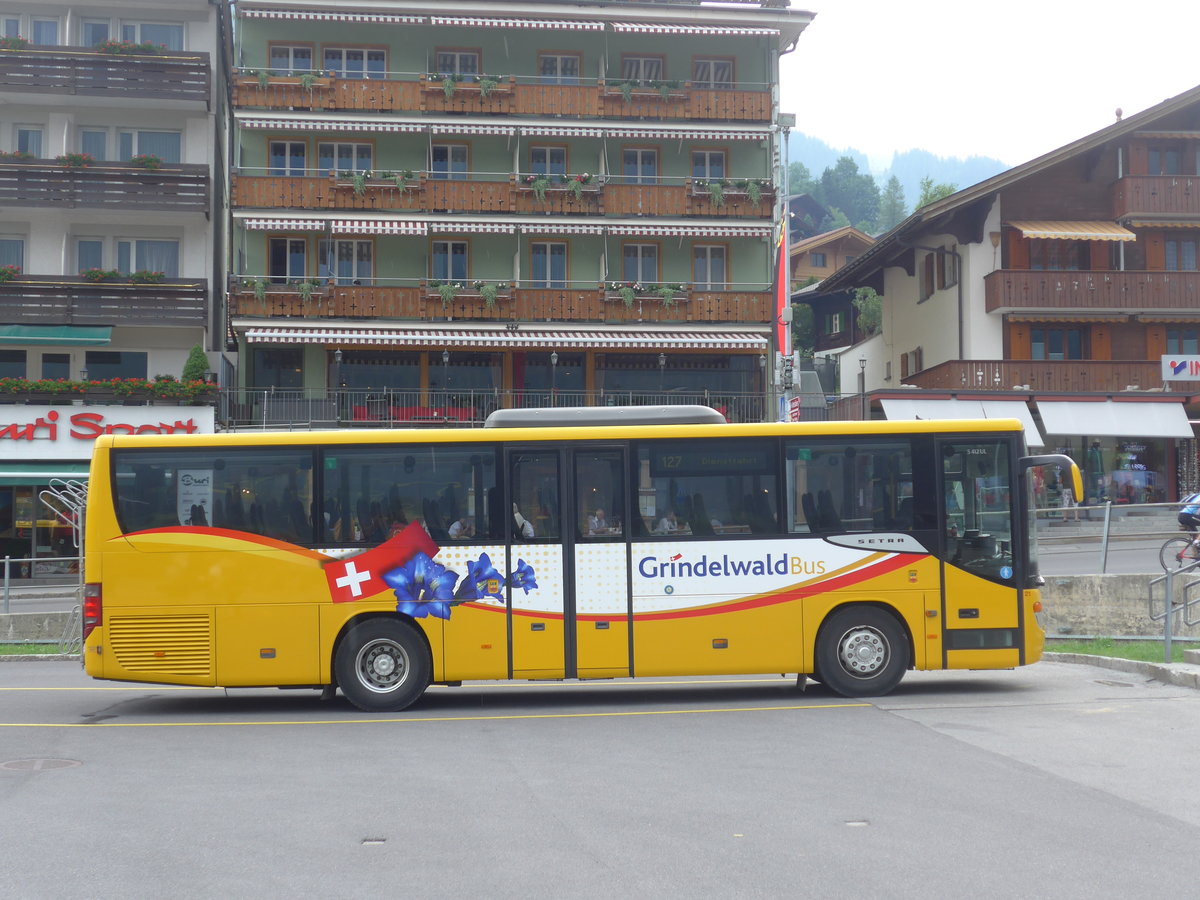 (207'760) - AVG Grindelwald - Nr. 21/BE 100'930 - Setra am 9. Juli 2019 beim Bahnhof Grindelwald