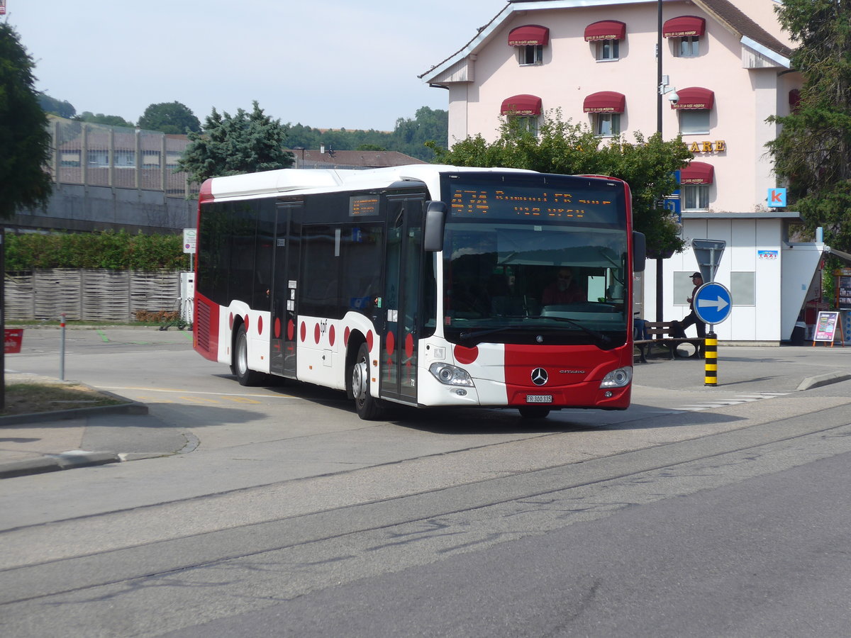 (208'131) - TPF Fribourg - Nr. 72/FR 300'335 - Mercedes am 22. Juli 2019 beim Bahnhof Moudon