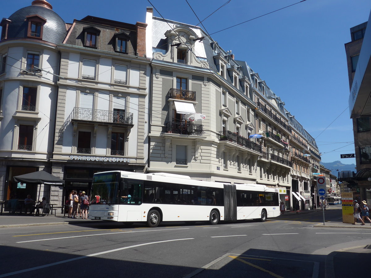 (208'474) - VMCV Clarens - Nr. 907/VD 622'644 - MAN (ex PostAuto Zrich Nr. 164; ex PostAuto Zrich Nr. 26) am 4. August 2019 beim Bahnhof Vevey