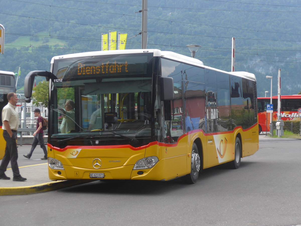 (209'161) - Flck, Brienz - Nr. 21/BE 623'971 - Mercedes am 31. August 2019 beim Bahnhof Brienz