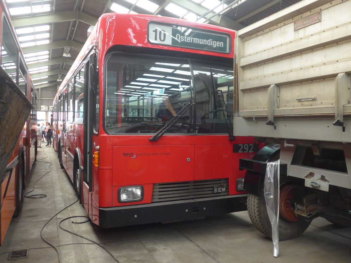 (209'277) - Bernmobil, Bern (SOB) - Nr. 292 - Volvo/R&J-Hess-Gangloff am 1. September 2019 in Oberburg, Ziegelgut