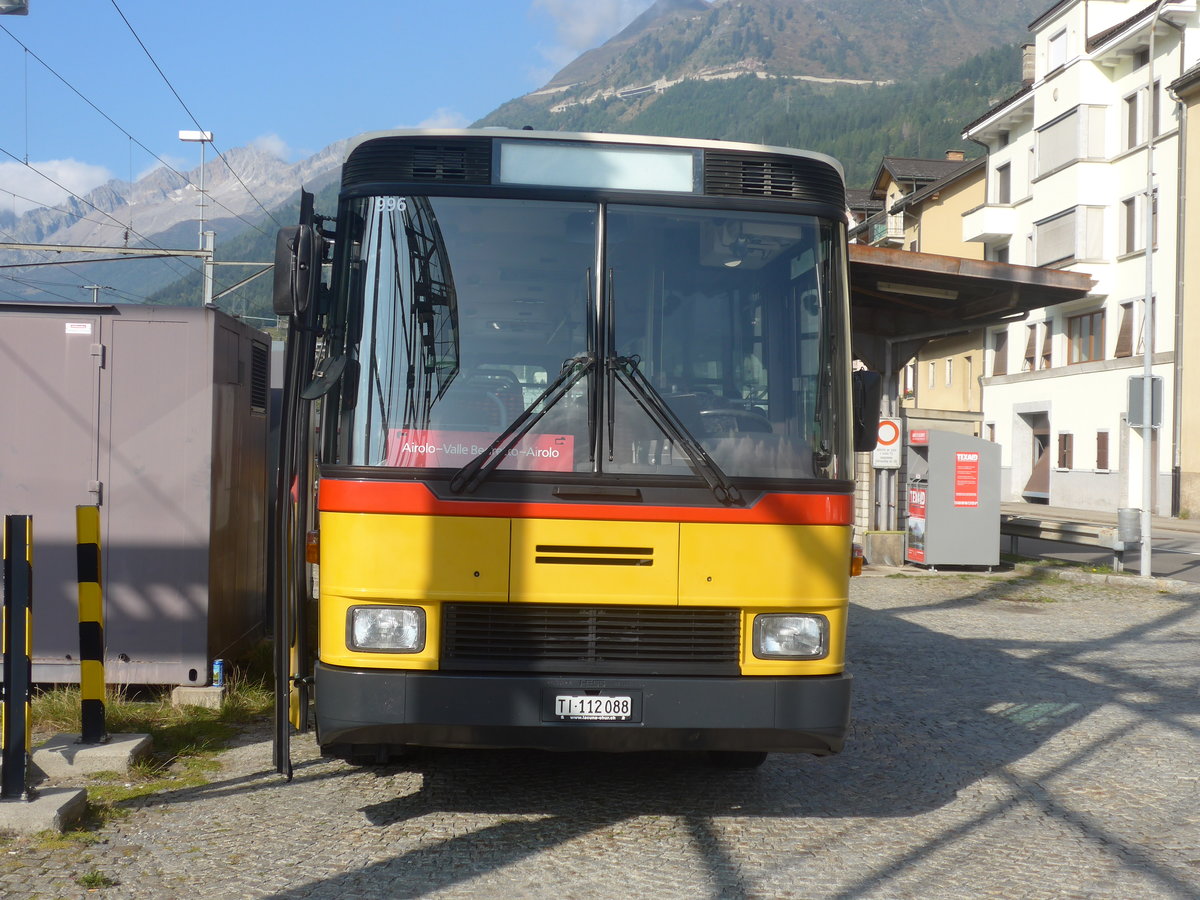 (209'817) - Marchetti, Airolo - TI 112'088 - NAW/Hess (ex PostAuto Bern; ex AVG Meiringen Nr. 66; ex P 24'452) am 28. September 2019 beim Bahnhof Airolo