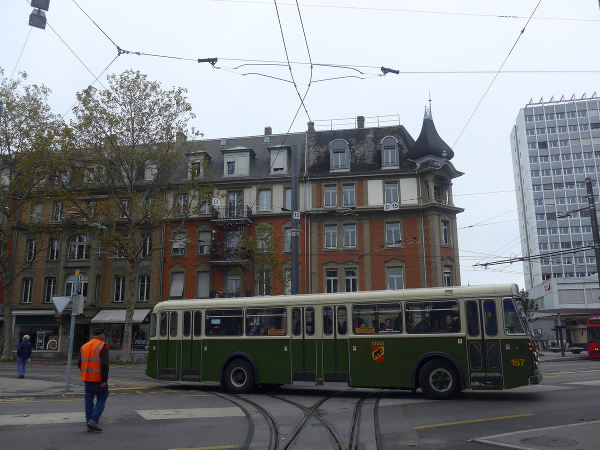 (210'410) - SVB Bern (Bernmobil historique) - Nr. 157/BE 113'157 - FBW/Gangloff am 20. Oktober 2019 in Bern, Eigerplatz