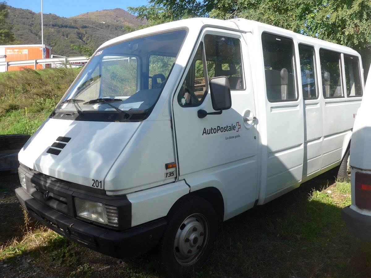 (210'561) - AutoPostale Ticino - Nr. 201 - Renault (ex P 21'109) am 26. Oktober 2019 in Manno, Industrie