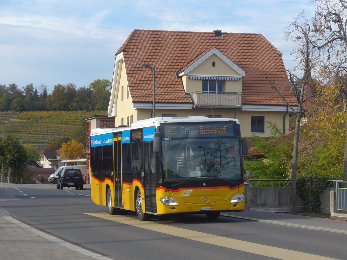 (210'692) - PostAuto Bern - BE 657'480 - Mercedes am 27. Oktober 2019 beim Bahnhof Spiez