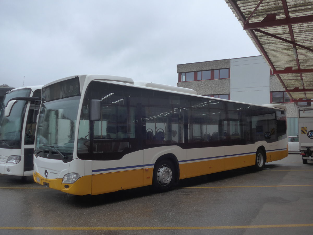 (210'798) - Aus Deutschland: HEAG Darmstadt - Nr. 305 - Mercedes am 8. November 2019 in Kloten, EvoBus