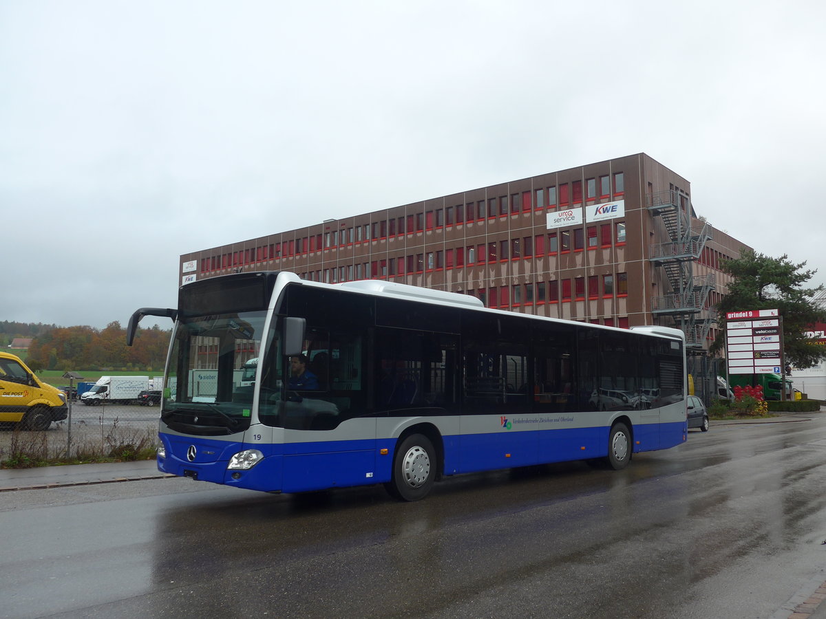 (210'827) - VZO Grningen - Nr. 19 - Mercedes am 8. November 2019 in Bassersdorf, Grindel