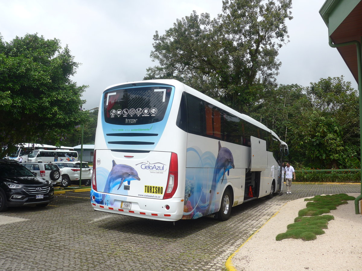 (211'235) - CieloAzul, San Jos - Nr. 111/15'081 - Scania/Irizar am 14. November 2019 in La Fortuna, Mistico