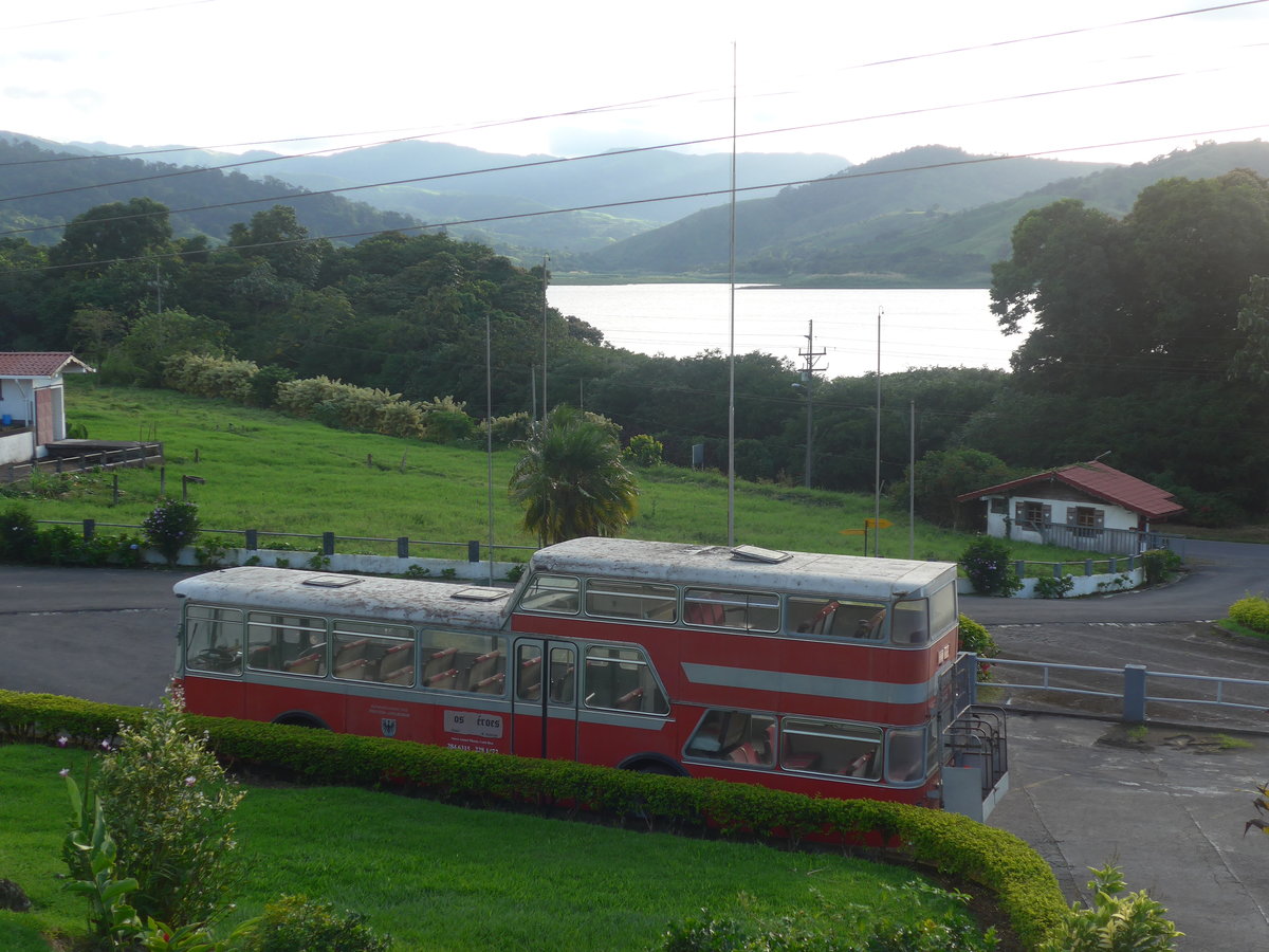 (211'730) - Ulrich, Nuevo Arenal - FBW/Vetter-R&J Anderthalbdecker (ex Wespe, CH-Altsttten; ex AFA Adelboden/CH Nr. 6) am 19. November 2019 in Nuevo Arenal, Los Hroes