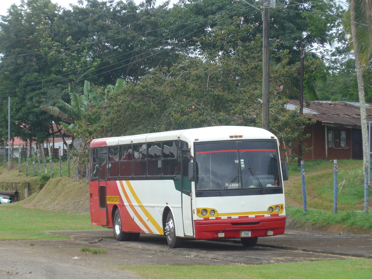 (212'398) - ??? - 1542 - Mercedes am 25. November 2019 in Boca Arenal