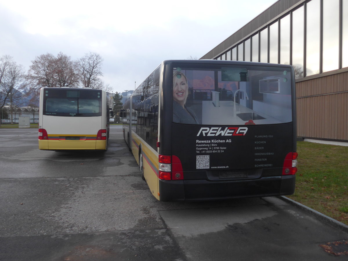 (212'827) - STI Thun - Nr. 124 + Nr. 121 - MAN am 9. Dezember 2019 in Thun, Waffenplatz