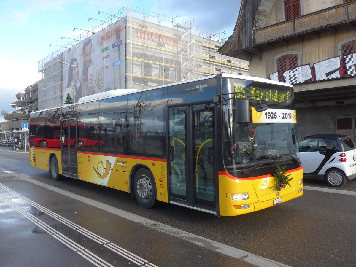 (212'935) - PostAuto Bern - Nr. 202/BE 724'202 - MAN (ex RBS Worblaufen Nr. 202) am 14. Dezember 2019 beim Bahnhof Mnsingen