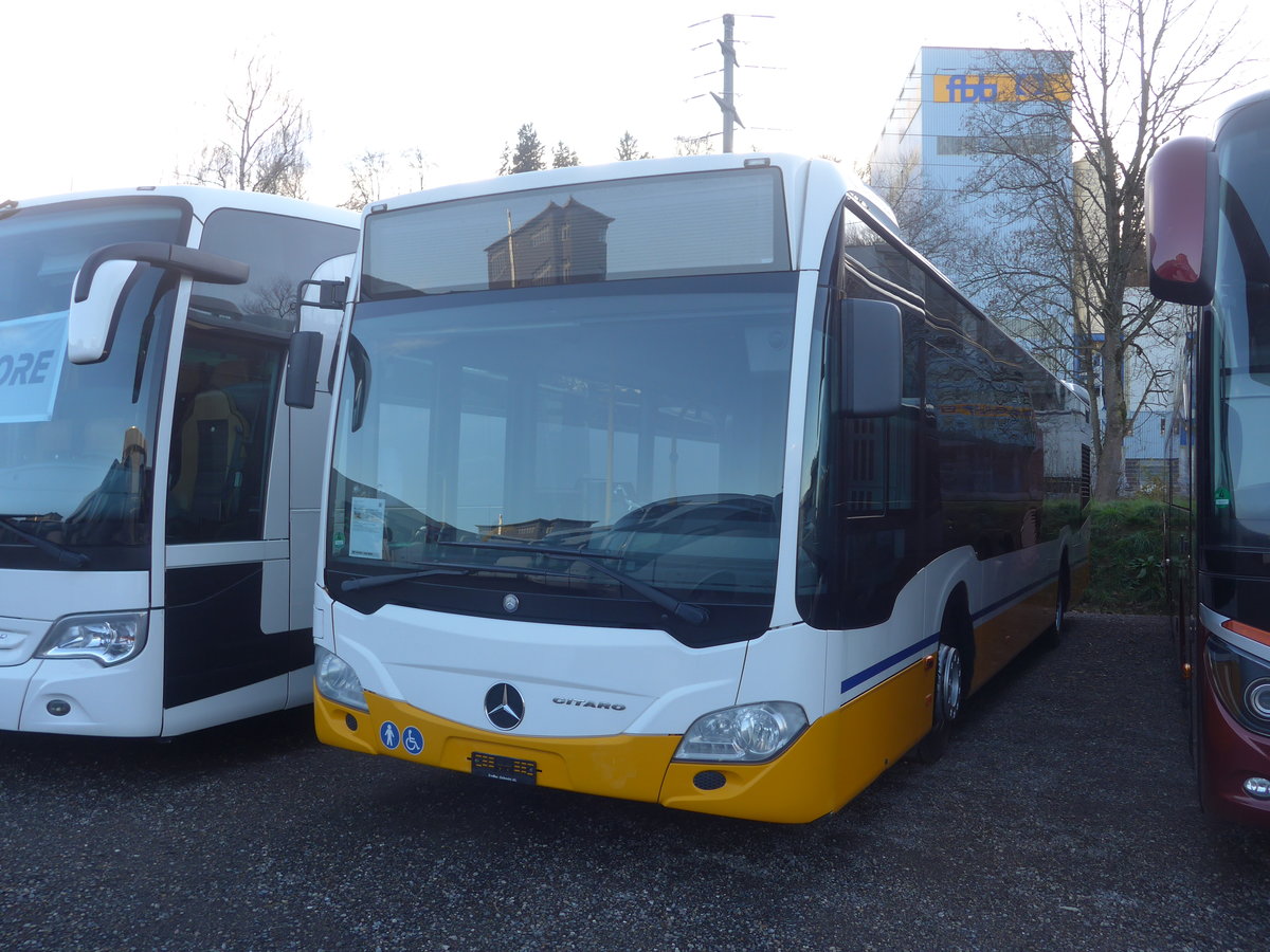 (212'973) - Aus Deutschland: HEAG Darmstadt - Nr. 305 - Mercedes am 14. Dezember 2019 in Kloten, EvoBus