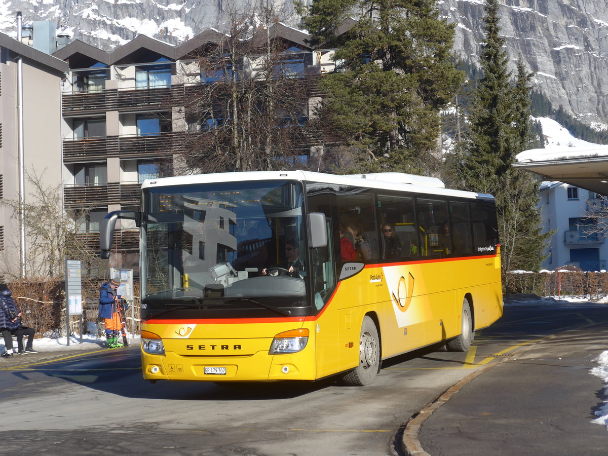 (213'254) - PostAuto Graubnden - GR 179'707 - Setra am 1. Januar 2020 in Flims, Caumasee