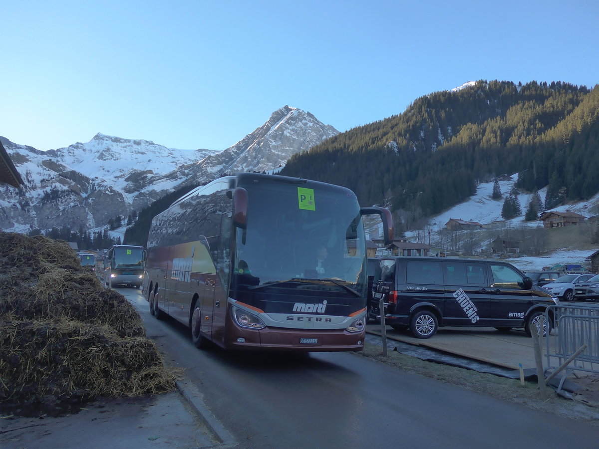 (213'547) - Marti, Kallnach - Nr. 12/BE 572'212 - Setra am 11. Januar 2020 in Adelboden, Weltcup