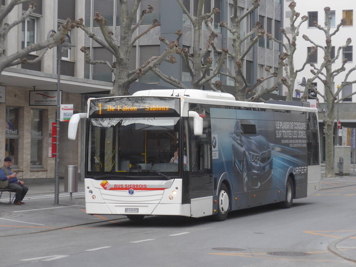 (215'343) - BS Sierre - VS 133'227 - Temsa am 20. Mrz 2020 beim Bahnhof Sierre