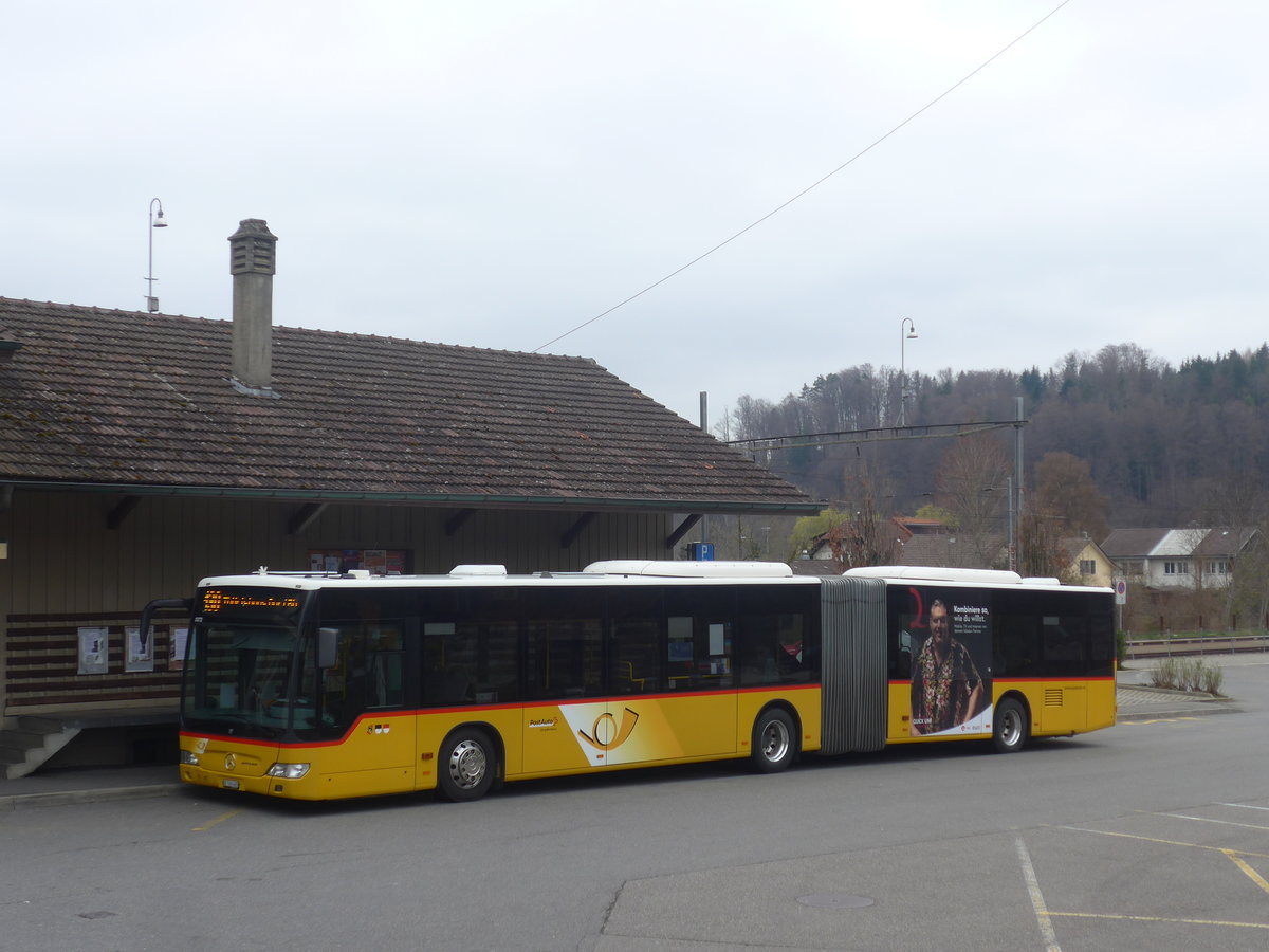 (215'389) - PostAuto Bern - Nr. 636/BE 560'405 - Mercedes am 22. Mrz 2020 beim Bahnhof Laupen