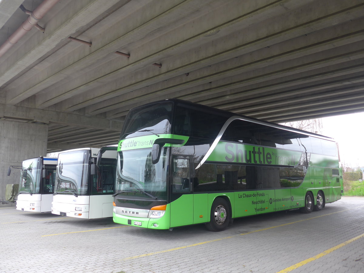 (215'409) - transN, La Chaux-de-Fonds - Nr. 80/NE 192'080 - Setra am 22. Mrz 2020 in Kerzers, Murtenstrasse