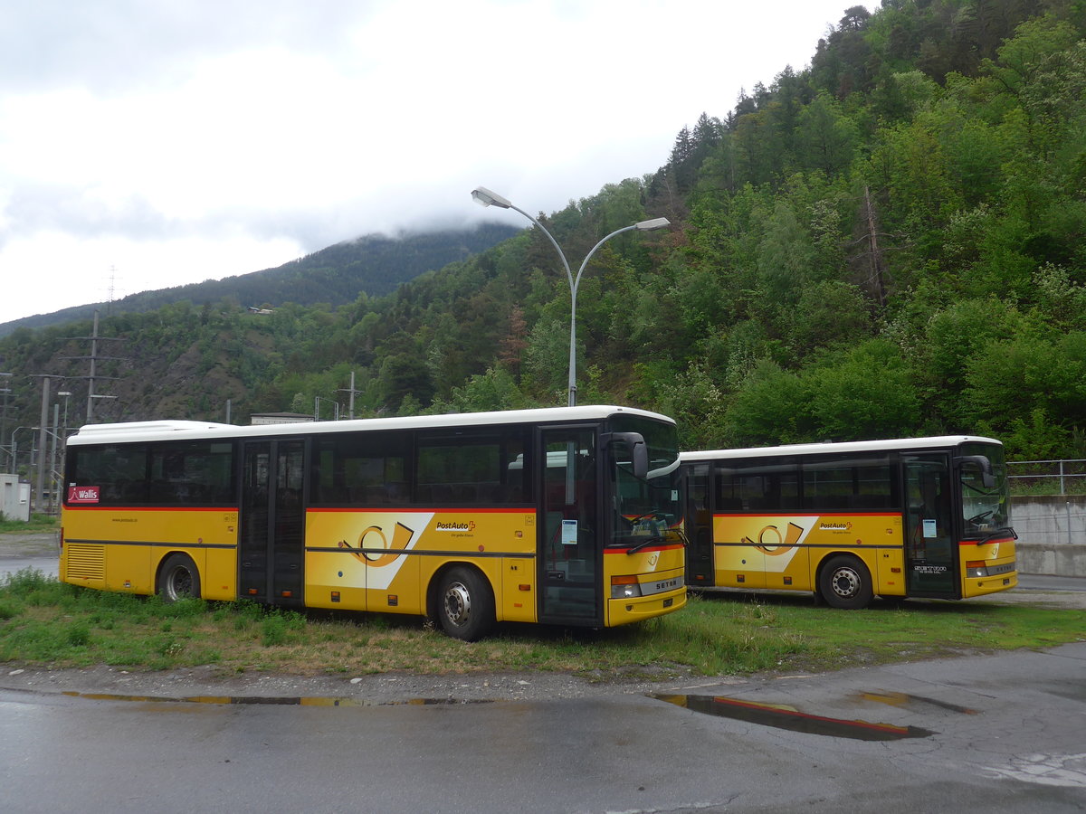 (216'658) - PostAuto Wallis - (VS 241'974) - Setra am 2. Mai 2020 bei Brig