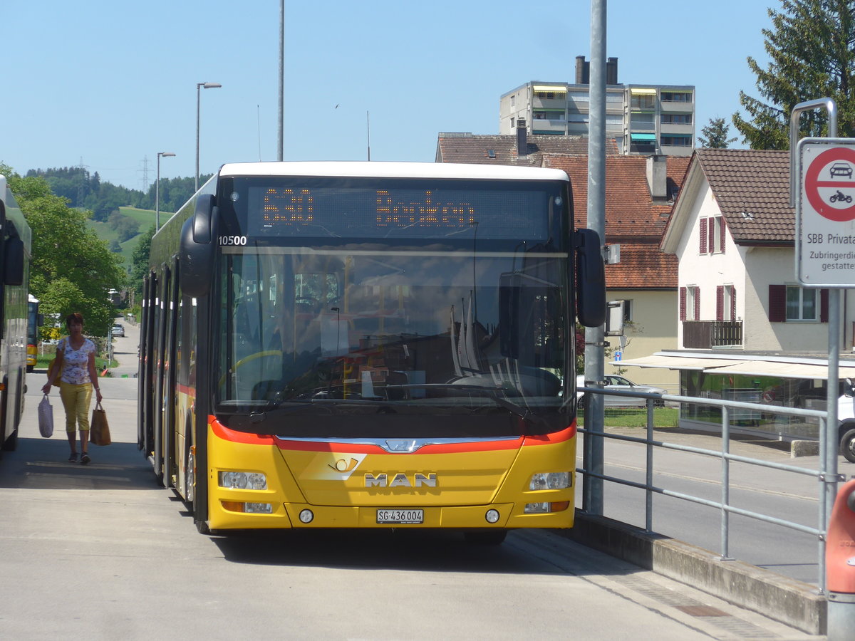 (216'828) - PostAuto Ostschweiz - SG 436'004 - MAN am 9. Mai 2020 beim Bahnhof Uznach