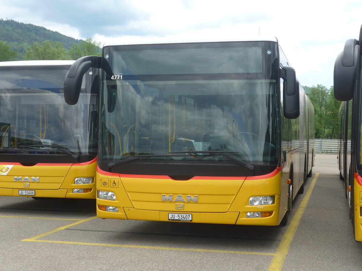 (216'939) - CarPostal Ouest - JU 53'407 - MAN (ex Nr. 37) am 10. Mai 2020 in Develier, Parkplatz