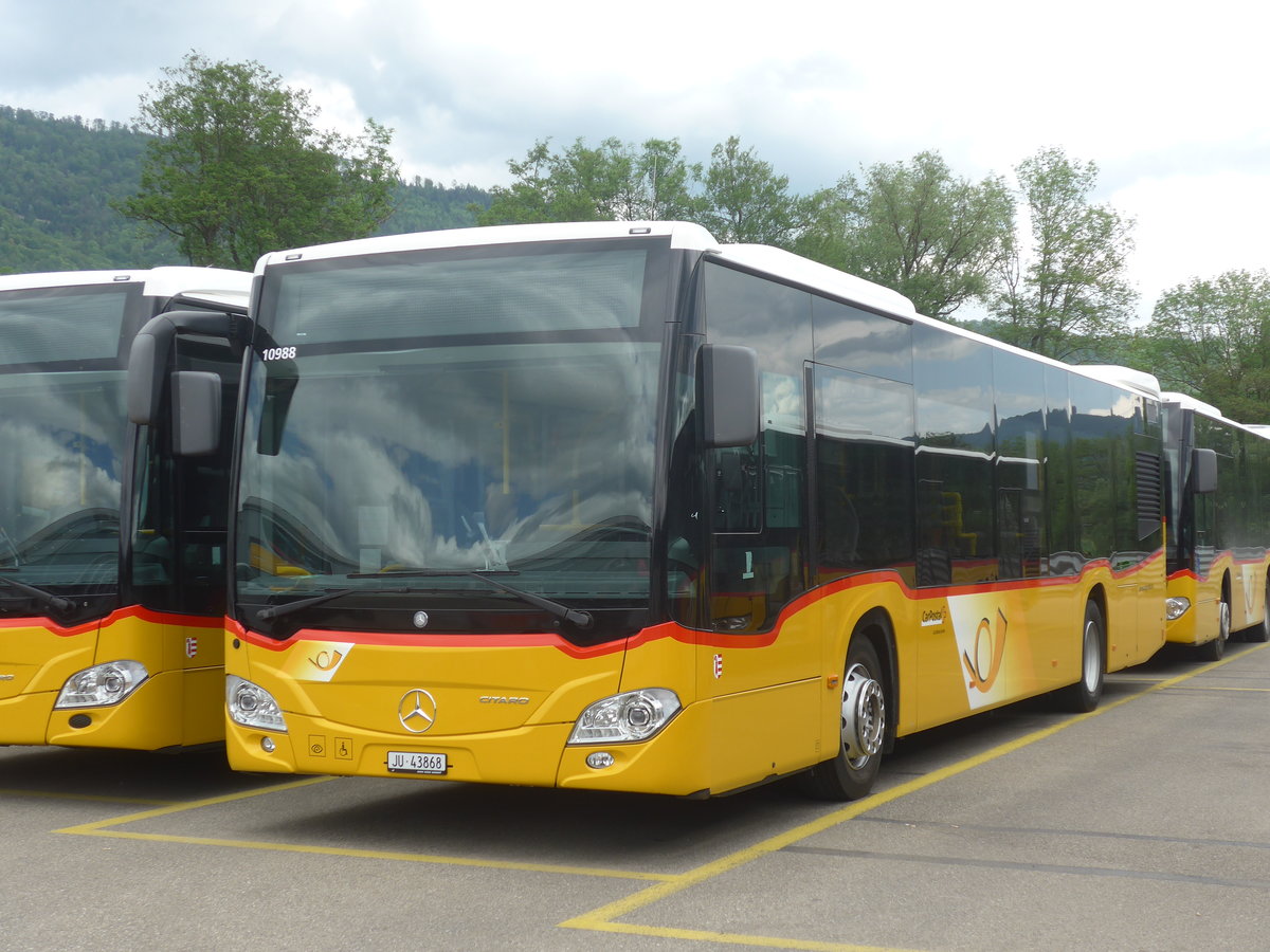 (216'948) - CarPostal Ouest - JU 43'868 - Mercedes am 10. Mai 2020 in Develier, Parkplatz