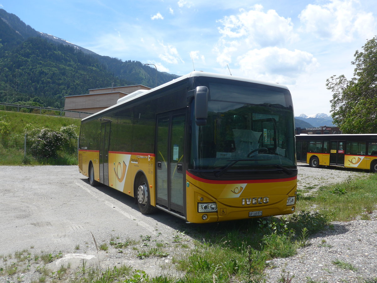 (217'226) - PostAuto Graubnden - GR 168'873 - Iveco am 23. Mai 2020 in Chur, Sommeraustrasse