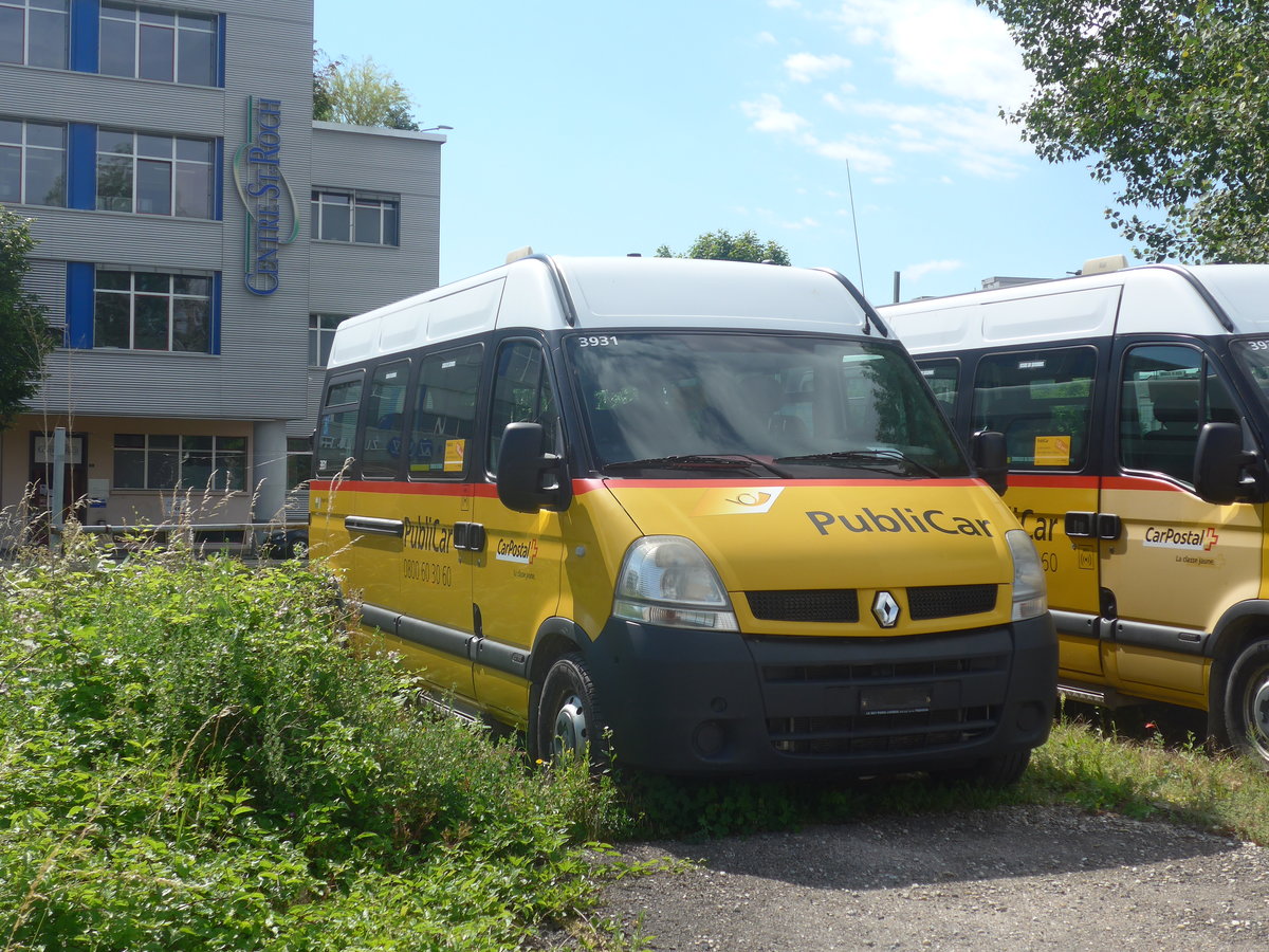 (217'833) - CarPostal Ouest - (VD 391'509) - Renault am 13. Juni 2020 in Yverdon, Garage