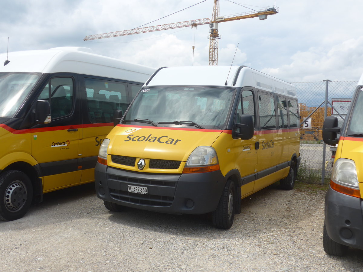 (217'864) - CarPostal Ouest - VD 327'860 - Renault am 13. Juni 2020 in Daillens, Planzer