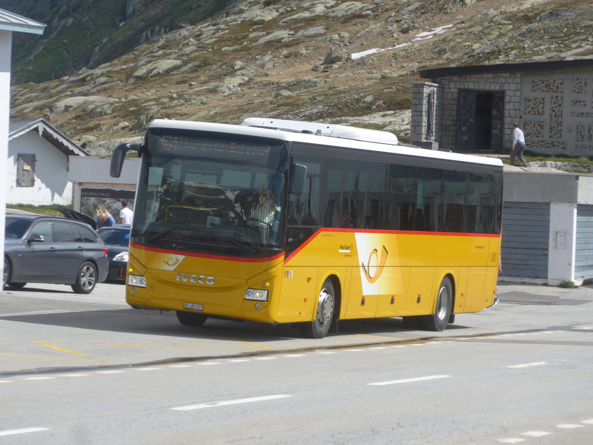 (218'083) - PostAuto Bern - BE 485'297 - Iveco am 21. Juni 2020 in Grimsel, Passhhe