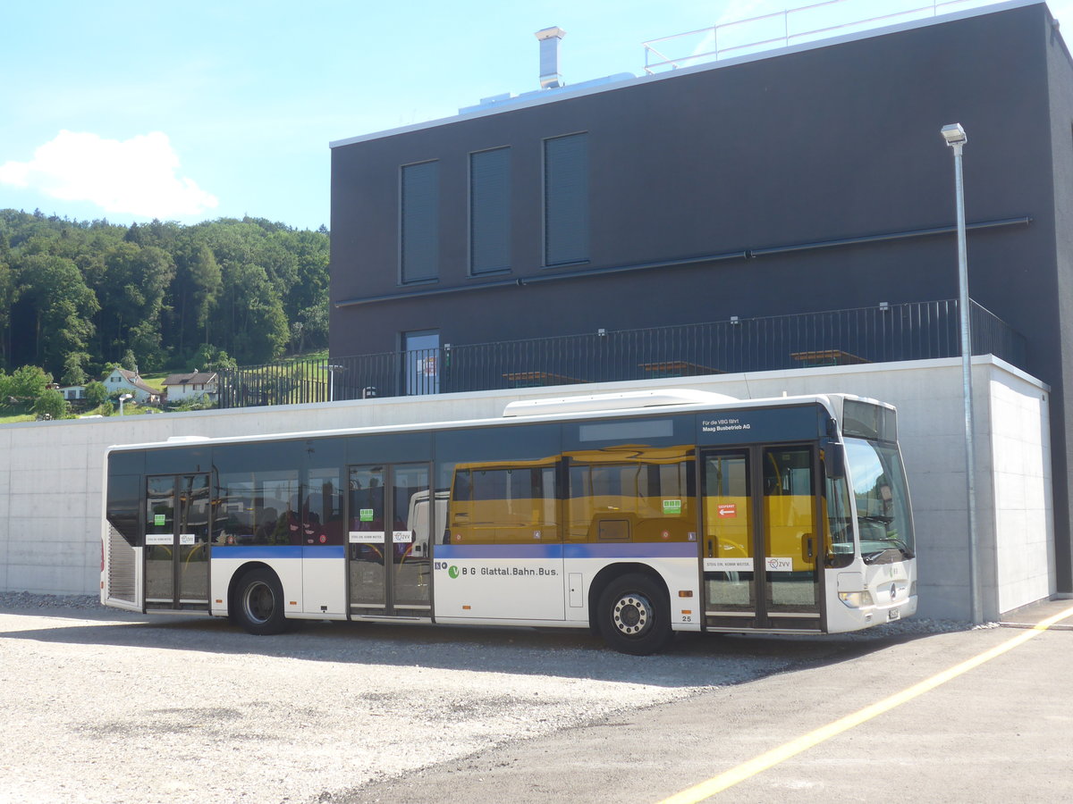 (218'770) - Maag, Kloten - Nr. 25/ZH 416'225 - Mercedes am 18. Juli 2020 in Winterthur, EvoBus