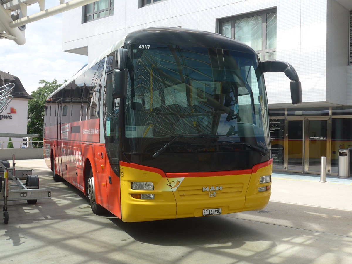 (219'798) - PostAuto Graubnden - GR 162'981 - MAN am 16. August 2020 in Chur, Postautostation