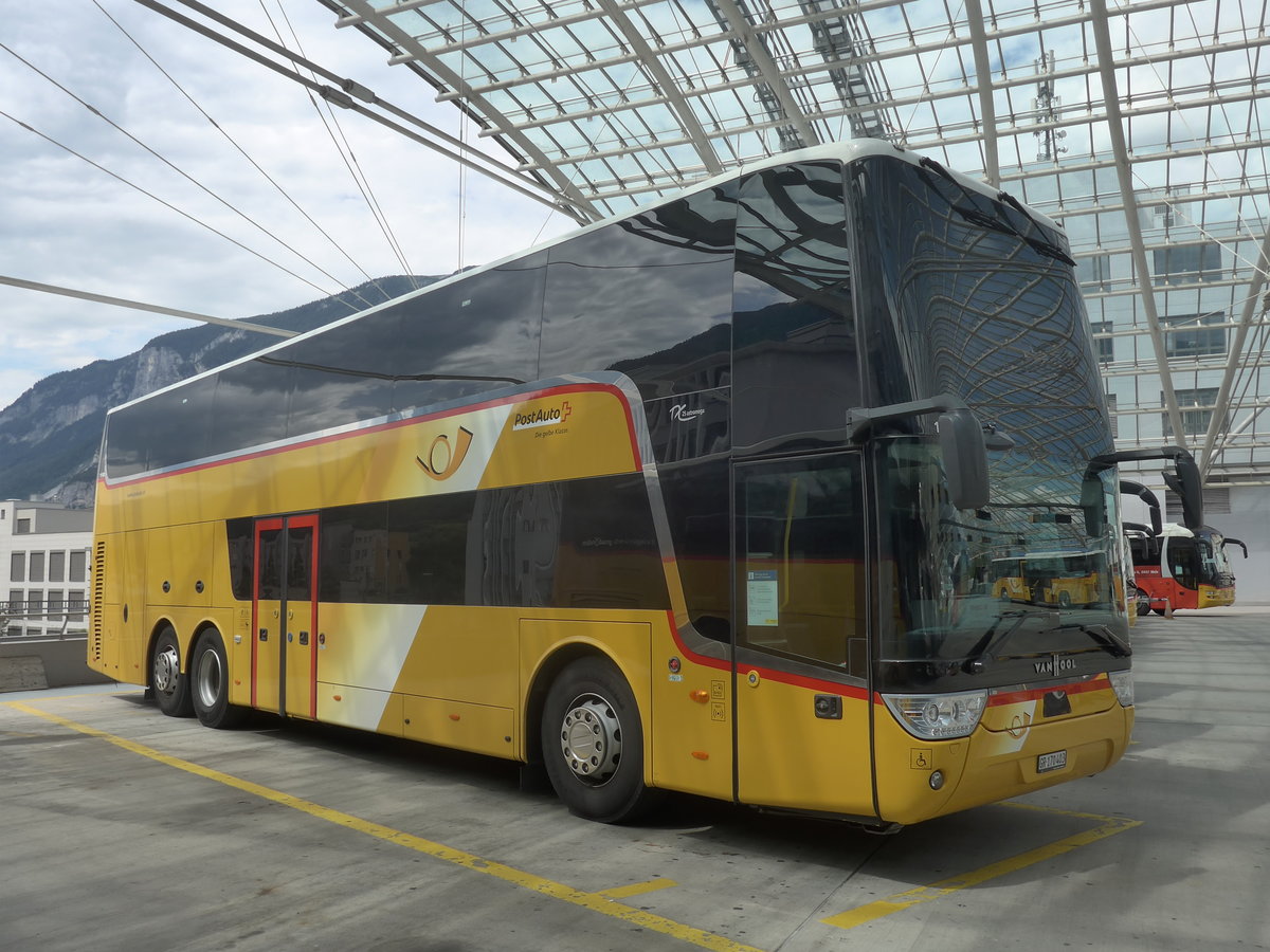 (219'802) - PostAuto Graubnden - GR 170'403 - Van Hool am 16. August 2020 in Chur, Postautostation