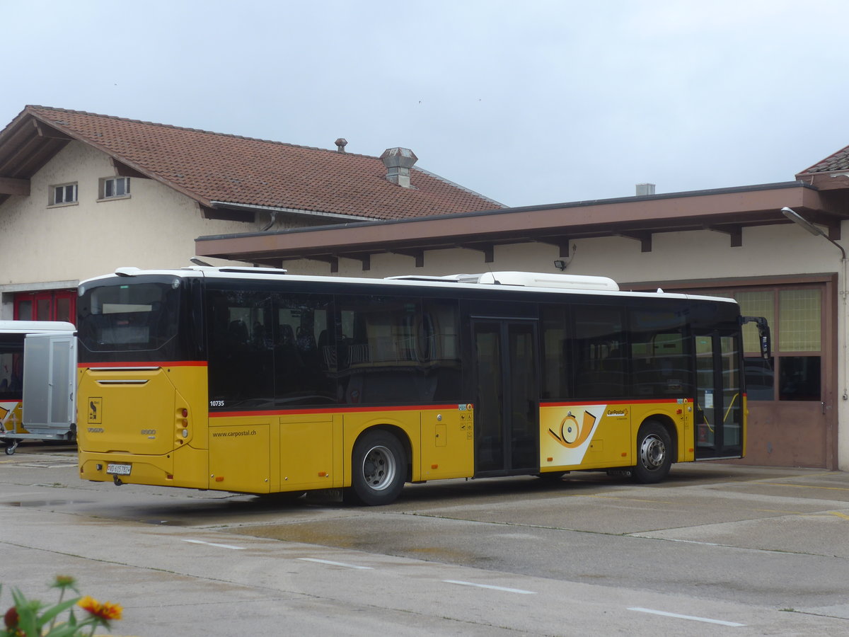 (220'317) - CarPostal Ouest - VD 615'782 - Volvo (ex Favre, Avenches) am 30. August 2020 in Yverdon, Garage