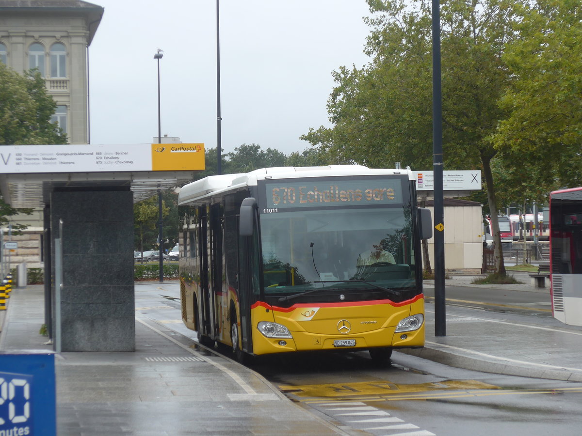 (220'330) - CarPostal Ouest - VD 259'045 - Mercedes am 30. August 2020 beim Bahnhof Yverdon