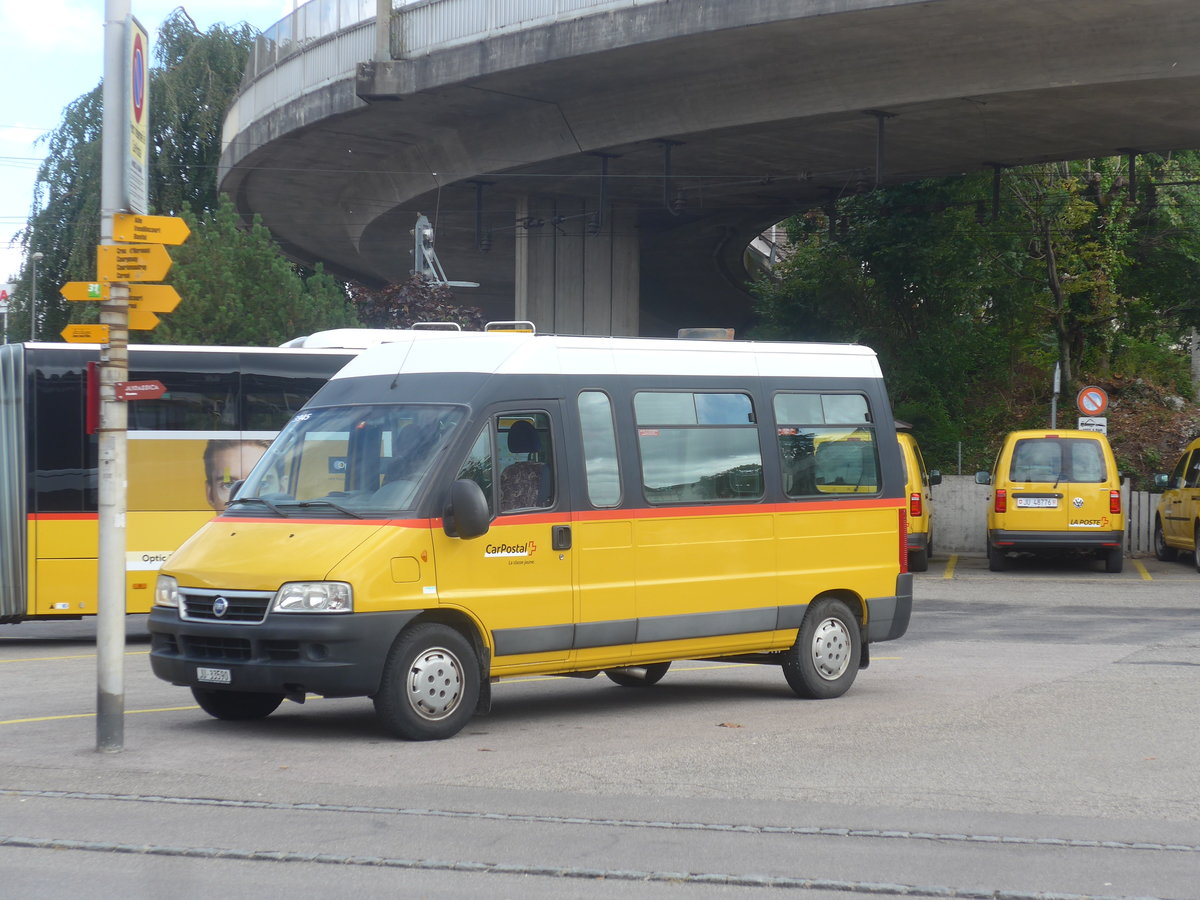 (220'380) - CarPostal Ouest - JU 33'590 - Fiat am 31. August 2020 beim Bahnhof Porrentruy