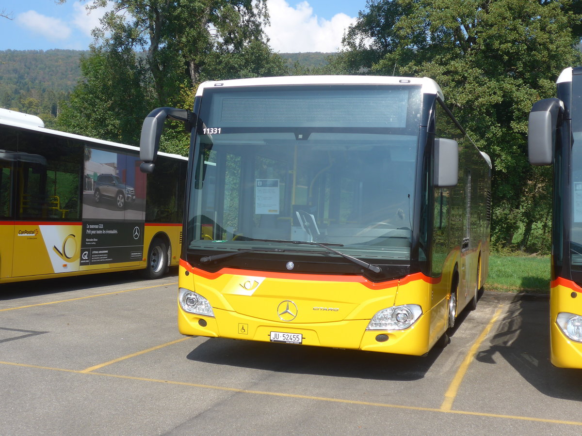 (220'833) - CarPostal Ouest - JU 52'455 - Mercedes am 20. September 2020 in Develier, Parkplatz