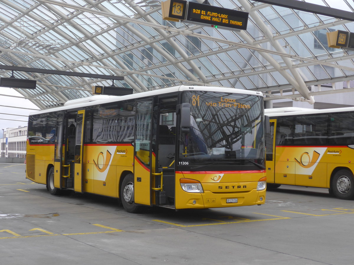 (221'433) - PostAuto Graubnden - GR 179'706 - Setra am 26. September 2020 in Chur, Postautostation