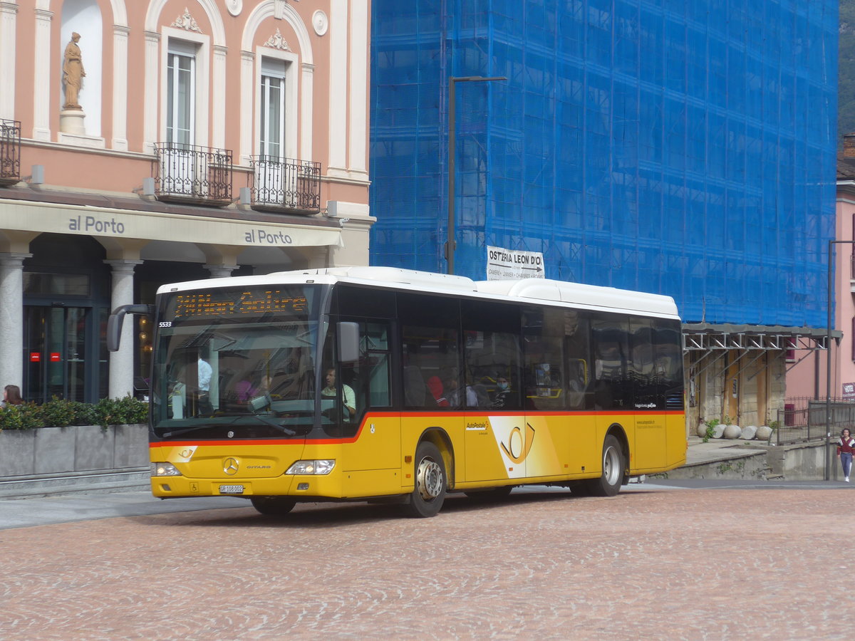 (221'475) - TpM, Mesocco - Nr. 2/GR 108'002 - Mercedes am 26. September 2020 beim Bahnhof Bellinzona