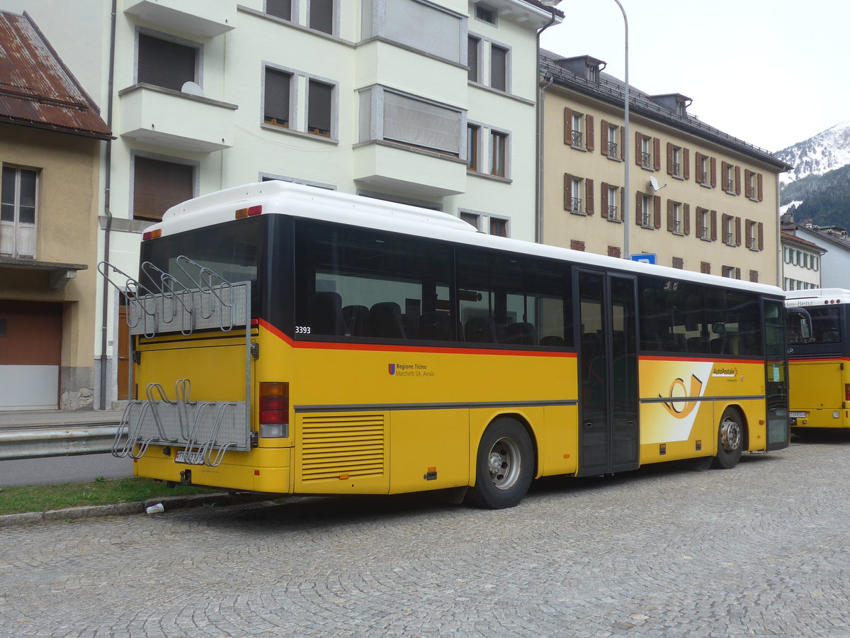 (221'509) - Marchetti, Airolo - TI 303'333 - Setra (ex Nr. 5) am 26. September 2020 beim Bahnhof Airolo