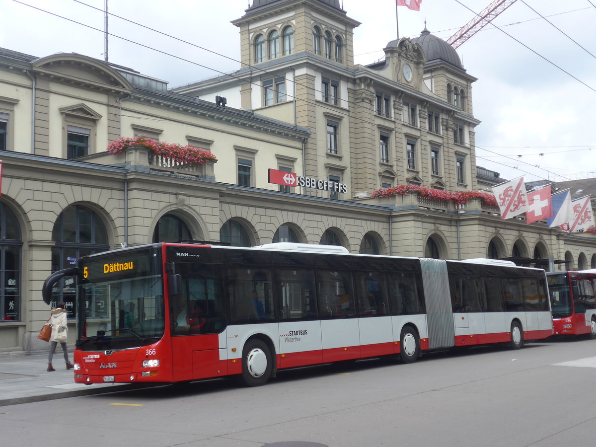 (221'718) - SW Winterthur - Nr. 366/ZH 492'366 - MAN am 11. Oktober 2020 beim Hauptbahnhof Winterthur