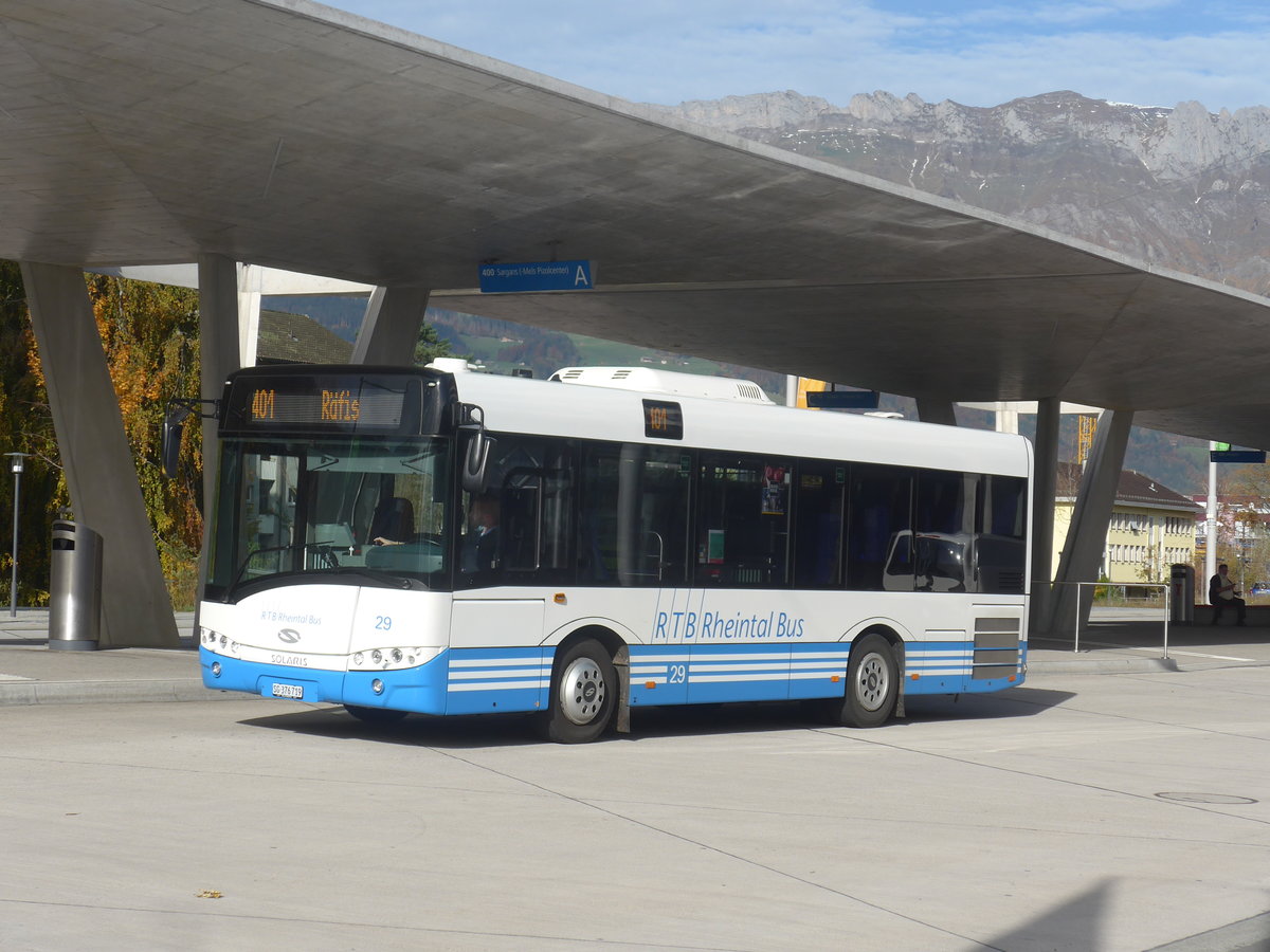 (222'380) - RTB Alststtten - Nr. 29/SG 376'719 - Solaris am 22. Oktober 2020 beim Bahnhof Buchs