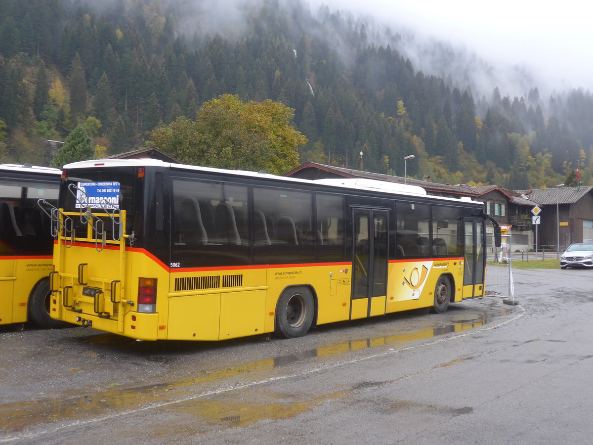 (222'499) - Marchetti, Airolo - (TI 241'035) - Volvo am 23. Oktober 2020 in Ambri, Garage