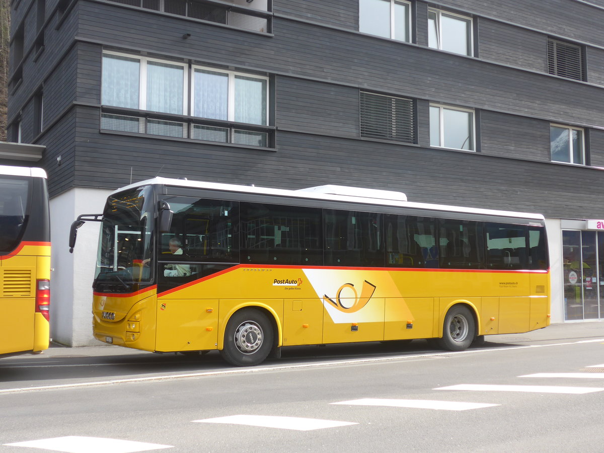 (224'080) - Flck, Brienz - Nr. 25/BE 868'725 - Iveco am 13. Mrz 2021 beim Bahnhof Giswil