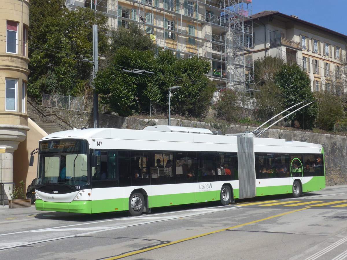 (224'599) - transN, La Chaux-de-Fonds - Nr. 147 - Hess/Hess Gelenktrolleybus (ex TN Neuchtel Nr. 147) am 29. Mrz 2021 beim Bahnhof Neuchtel