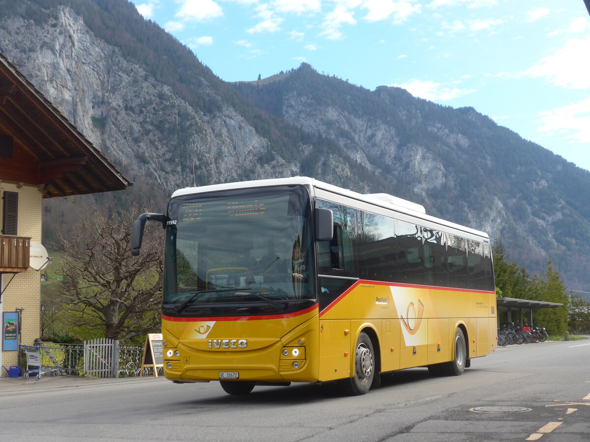 (225'327) - Spring, Schwenden - BE 26'672 - Iveco am 30. April 2021 beim Bahnhof Oey-Diemtigen