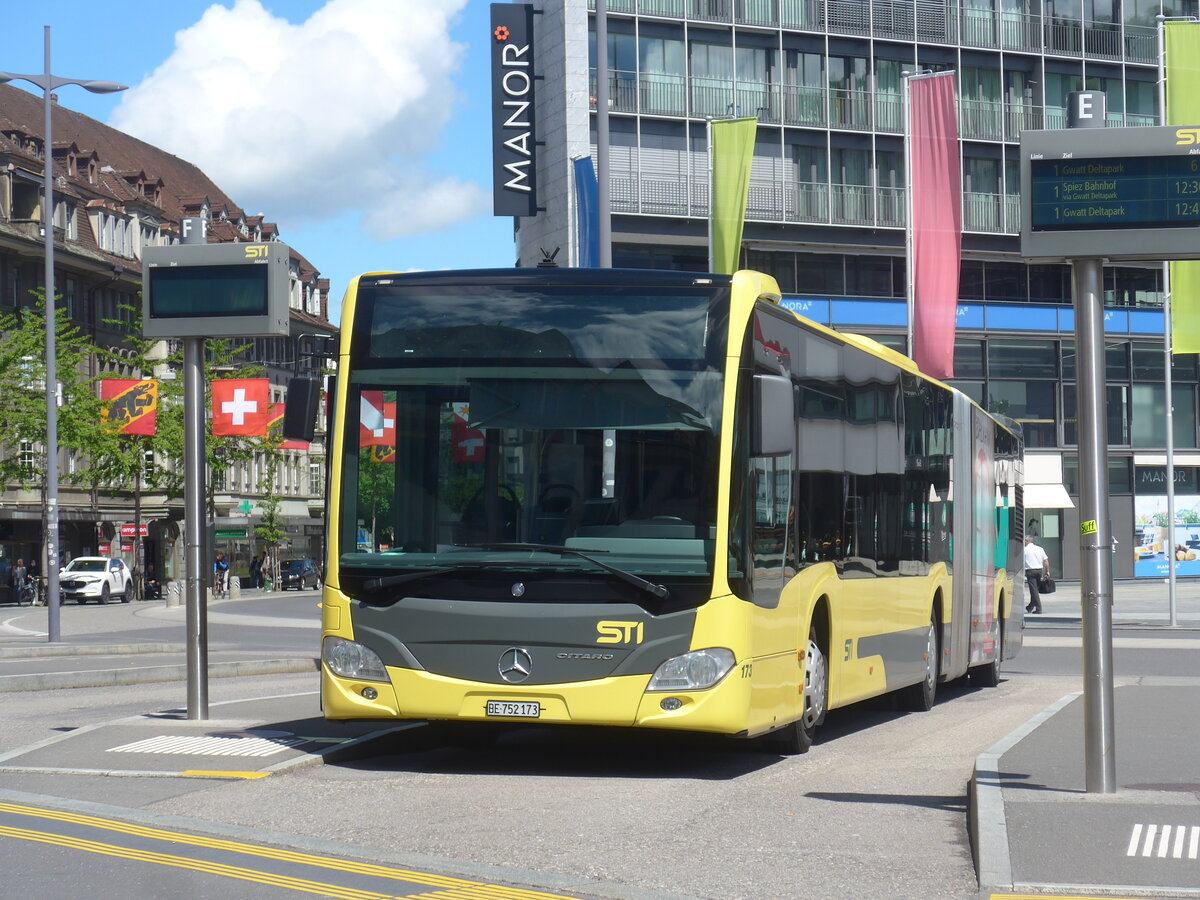 (225'602) - STI Thun - Nr. 173/BE 752'173 - Mercedes am 23. Mai 2021 beim Bahnhof Thun